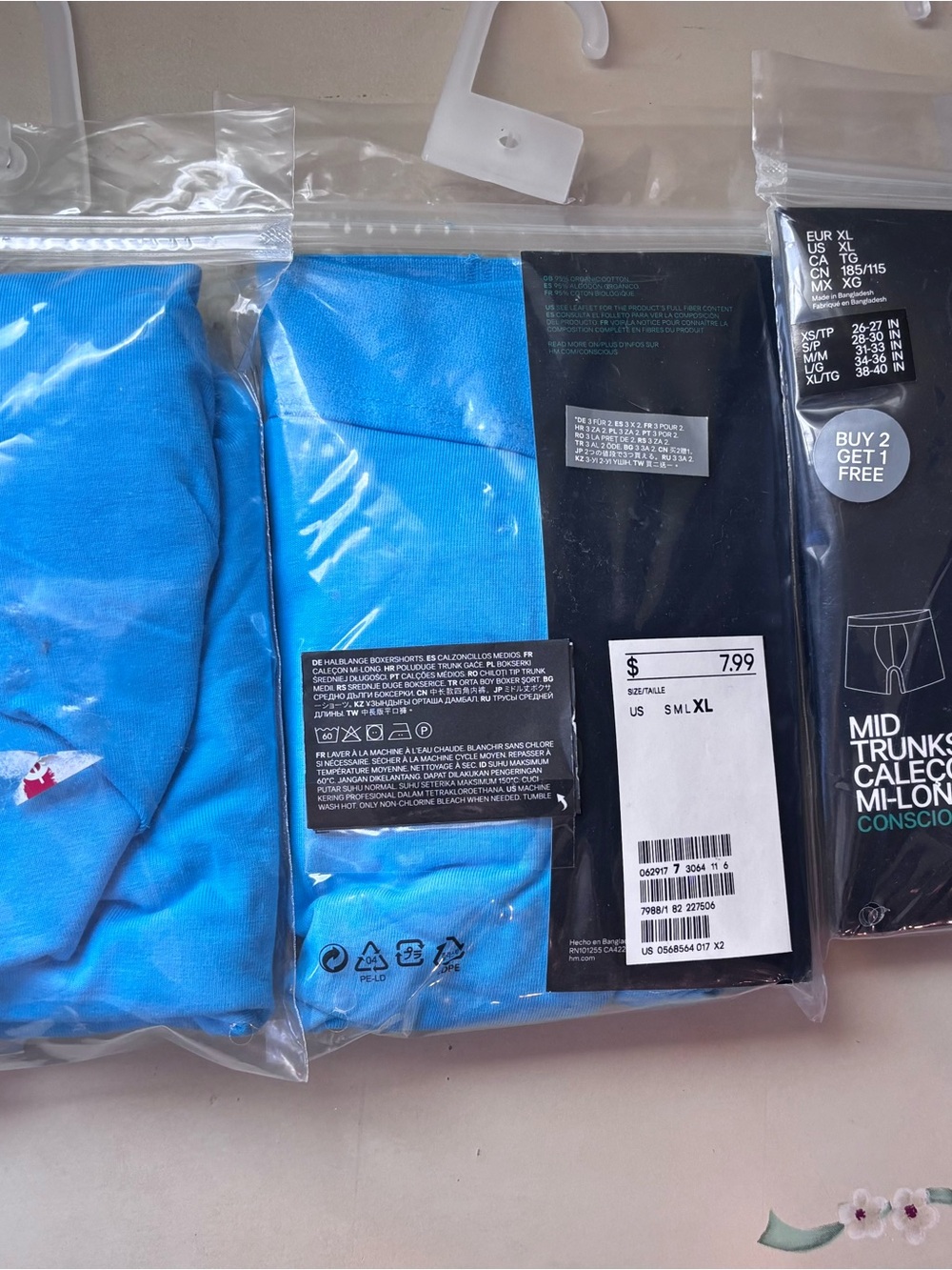 H&M Men's Mid Trunk Boxer Briefs in Bright Blue